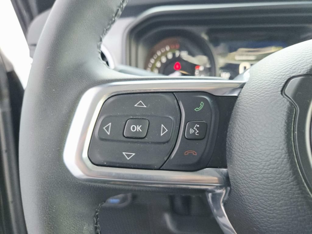 Certified 2025 Jeep Wrangler Unlimited Sahara AWD/4WD image 23