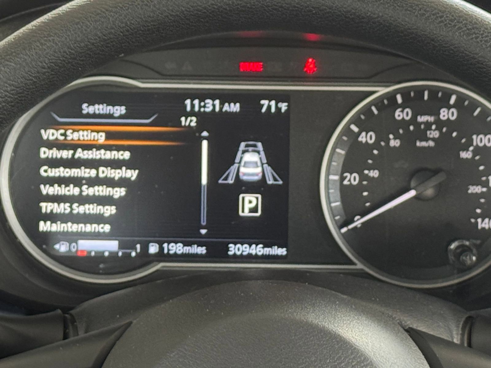 Used 2025 Nissan Versa SV image 39