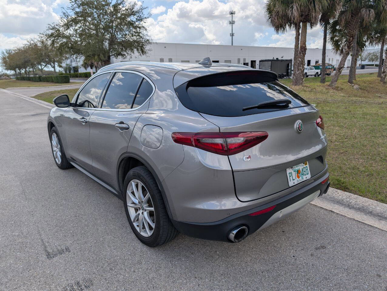 Used 2018 Alfa Romeo Stelvio Ti image 8
