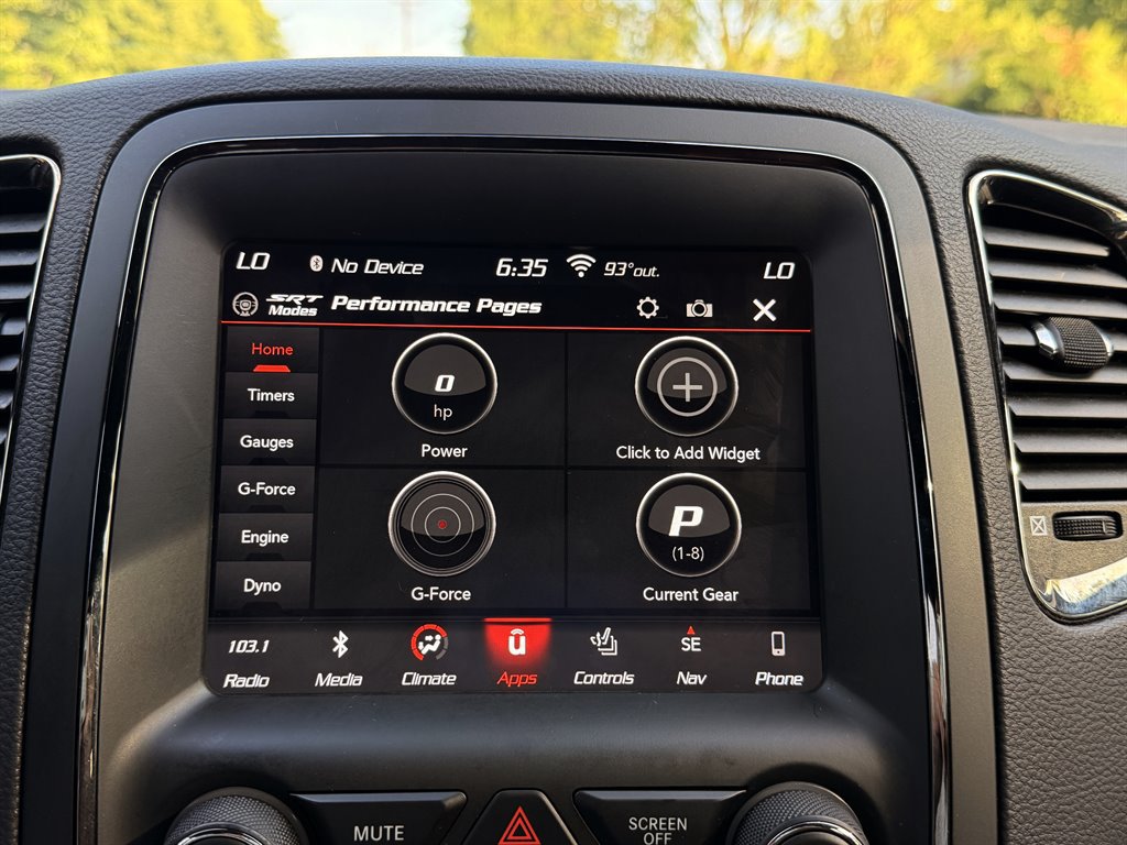 Used 2018 Dodge Durango SRT w/ Technology Group AWD/4WD image 25