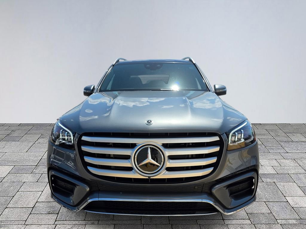 New 2026 Mercedes-Benz GLS 580 4MATIC image 2