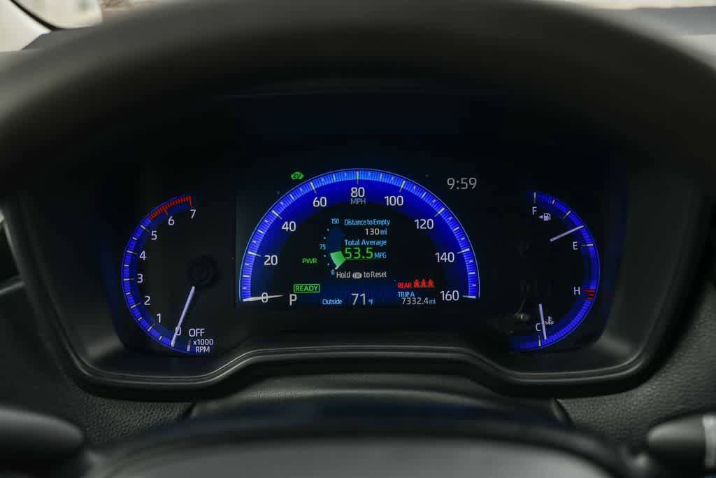 Used 2021 Toyota Corolla LE w/ Carpet Mat Package (TMS) FWD image 23