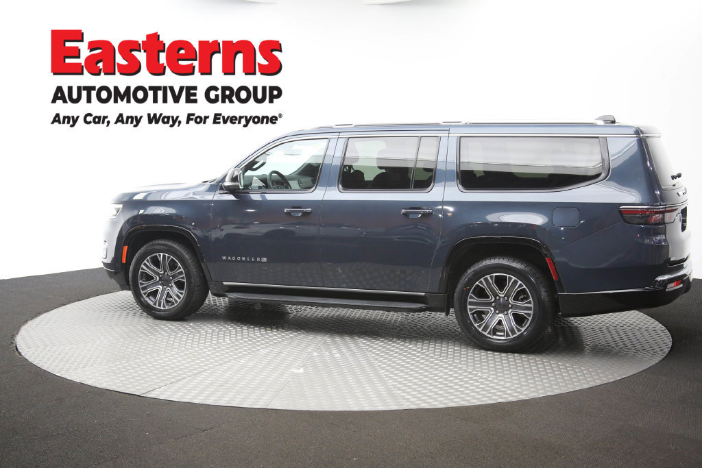 Used 2024 Jeep Wagoneer L Series II w/ Flexible Seating Group RWD image 70