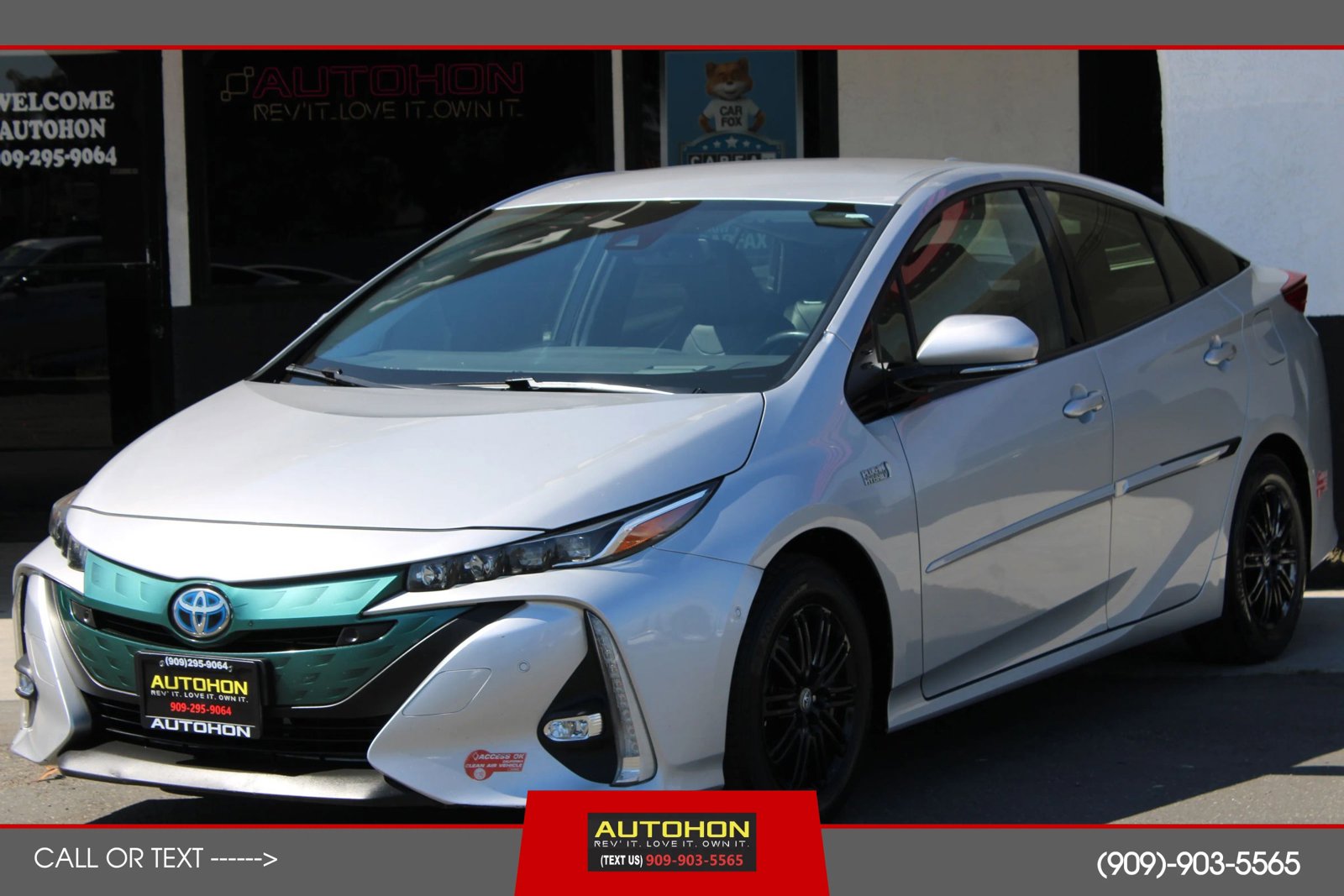 Used 2017 Toyota Prius Prime Advanced FWD image 1