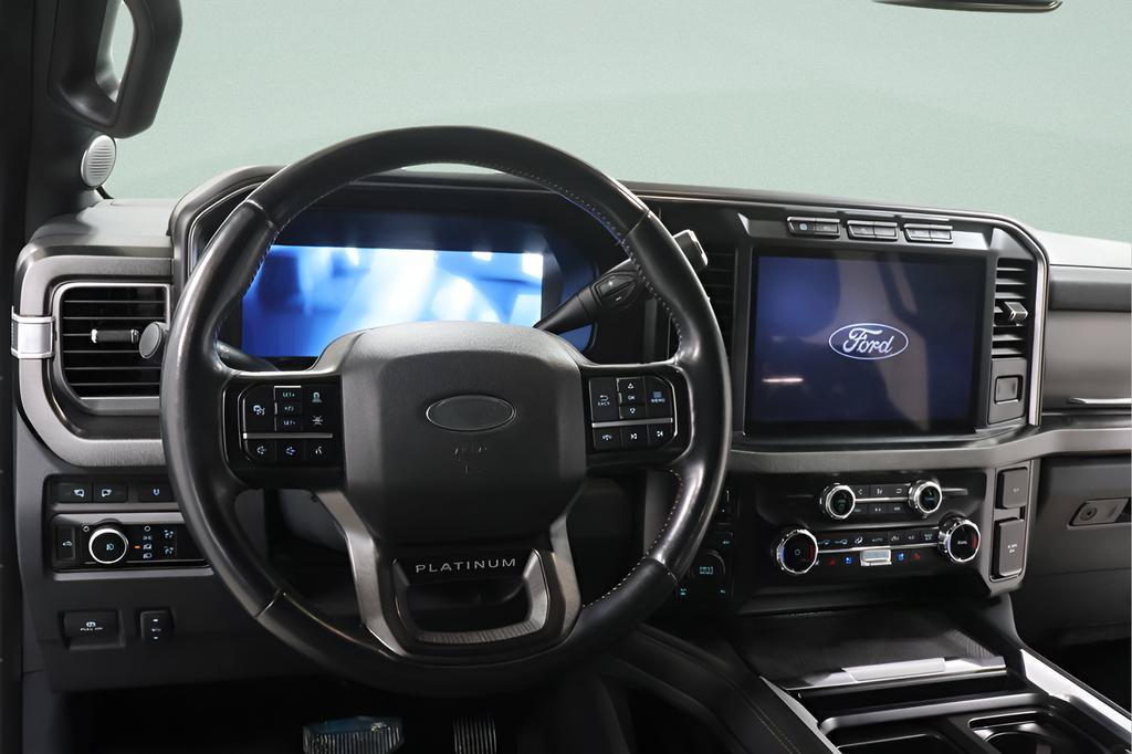 Used 2024 Ford F250 Platinum AWD/4WD image 9