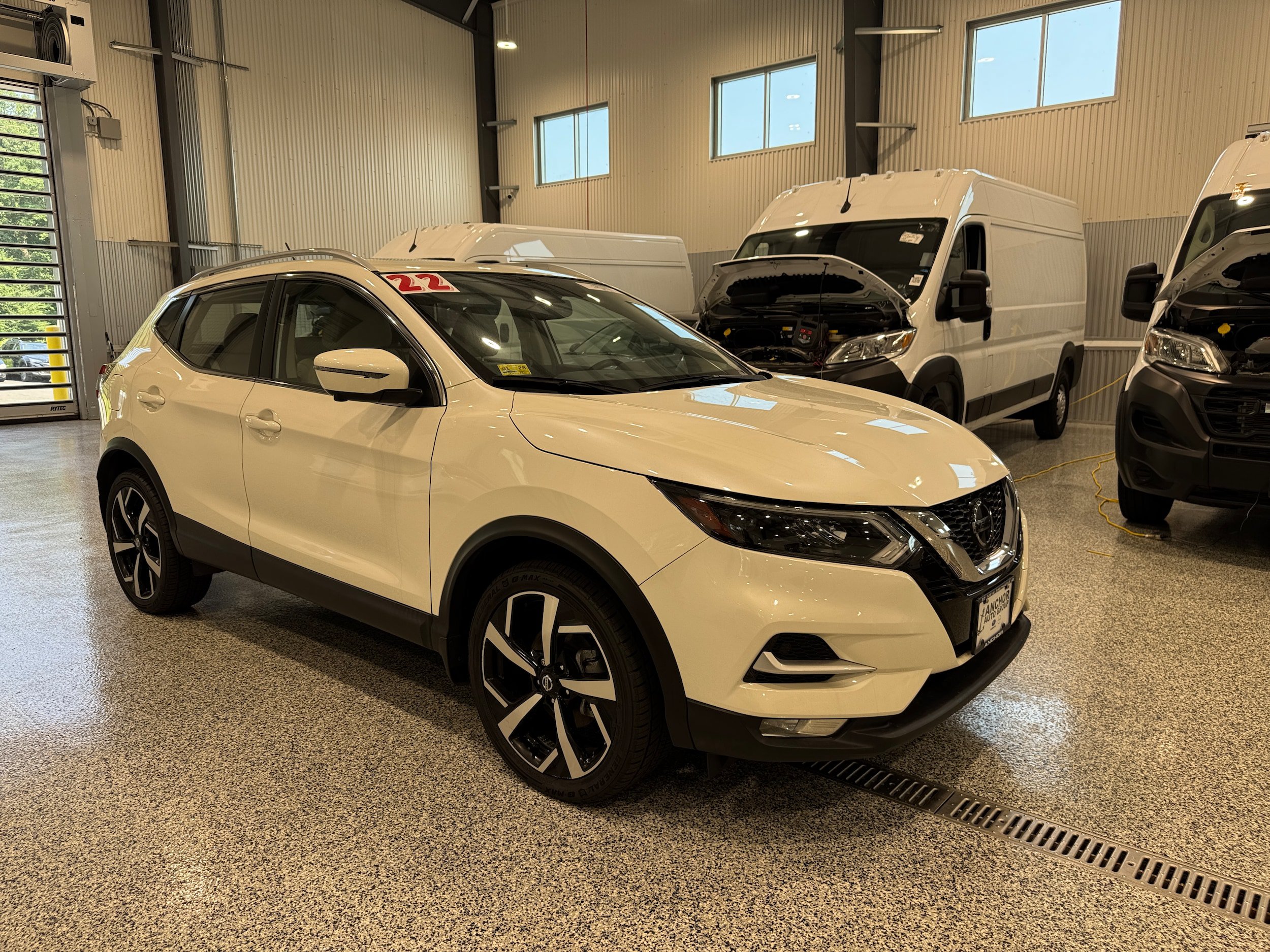 Used 2022 Nissan Rogue Sport SL w/ Premium Package AWD/4WD image 3