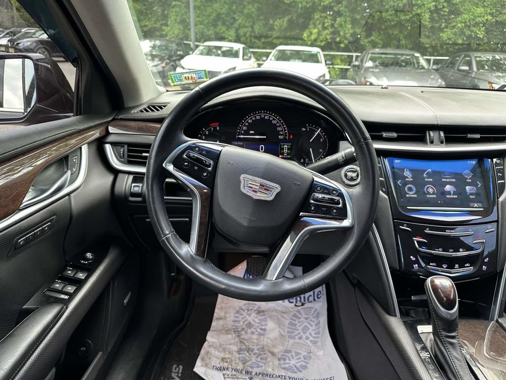 Used 2017 Cadillac XTS Luxury AWD/4WD image 12