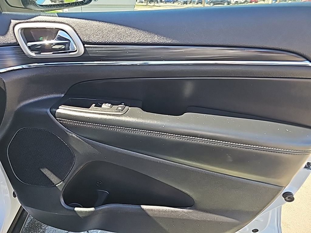 Used 2020 Jeep Grand Cherokee Limited w/ Trailer Tow Group IV AWD/4WD image 29