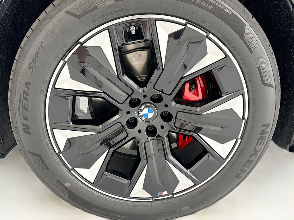 New 2026 BMW iX xDrive60 w/ M Sport Package image 28