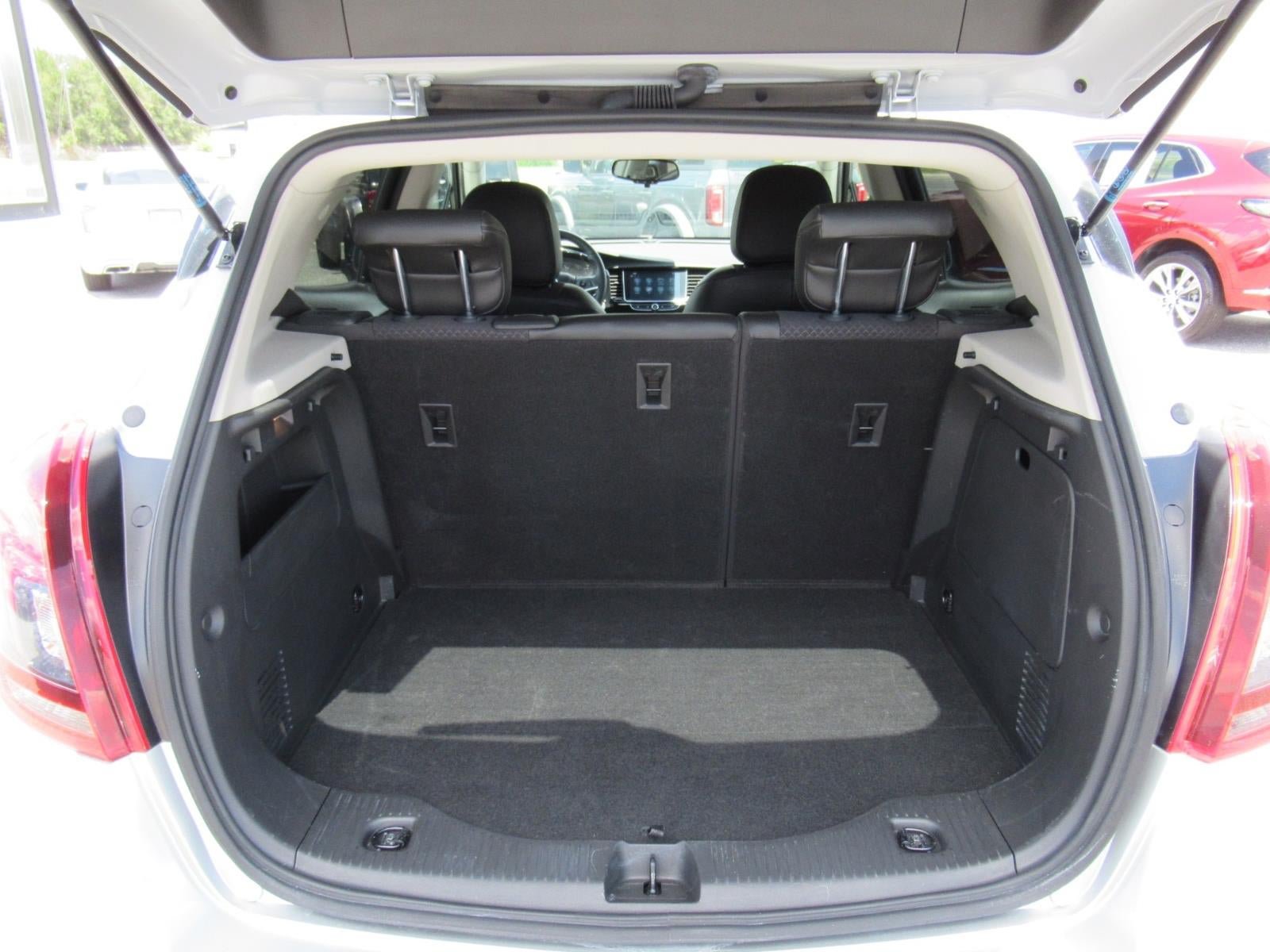 Used 2021 Buick Encore Preferred w/ Safety Package AWD/4WD image 30