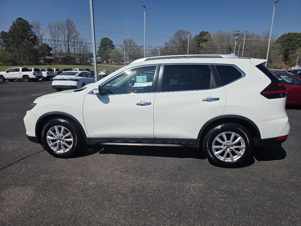 Used 2020 Nissan Rogue SV image 6