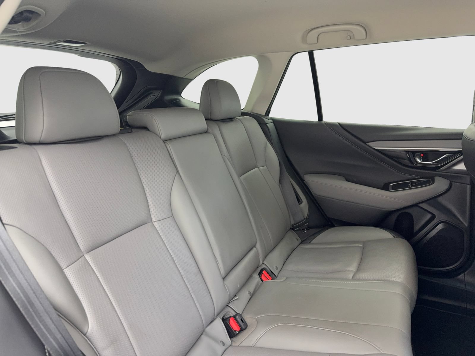 Used 2022 Subaru Outback Limited AWD/4WD image 43