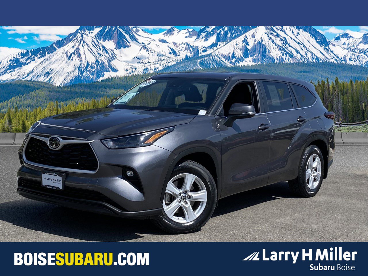 Used 2024 Toyota Highlander LE