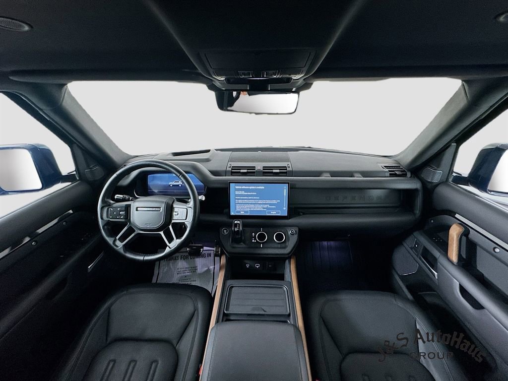 Used 2022 Land Rover Defender 110 X image 29