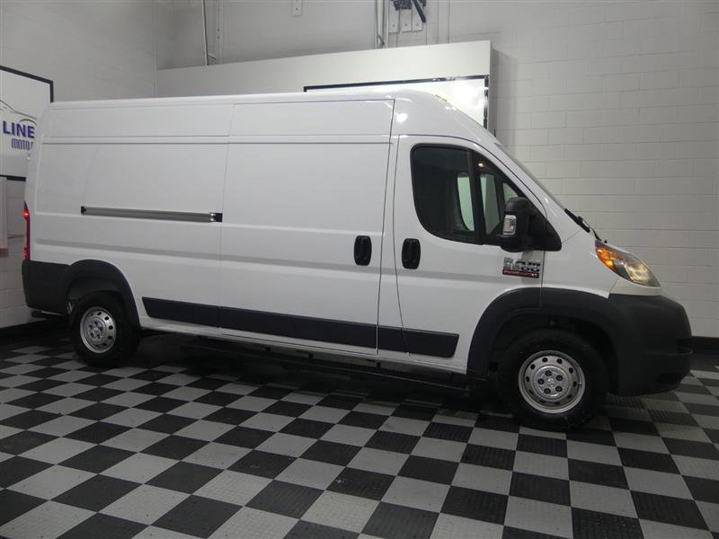 Used 2018 RAM ProMaster 2500 w/ Premium Appearance Group image 5