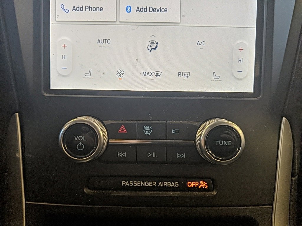 Used 2022 Ford Edge SEL image 21