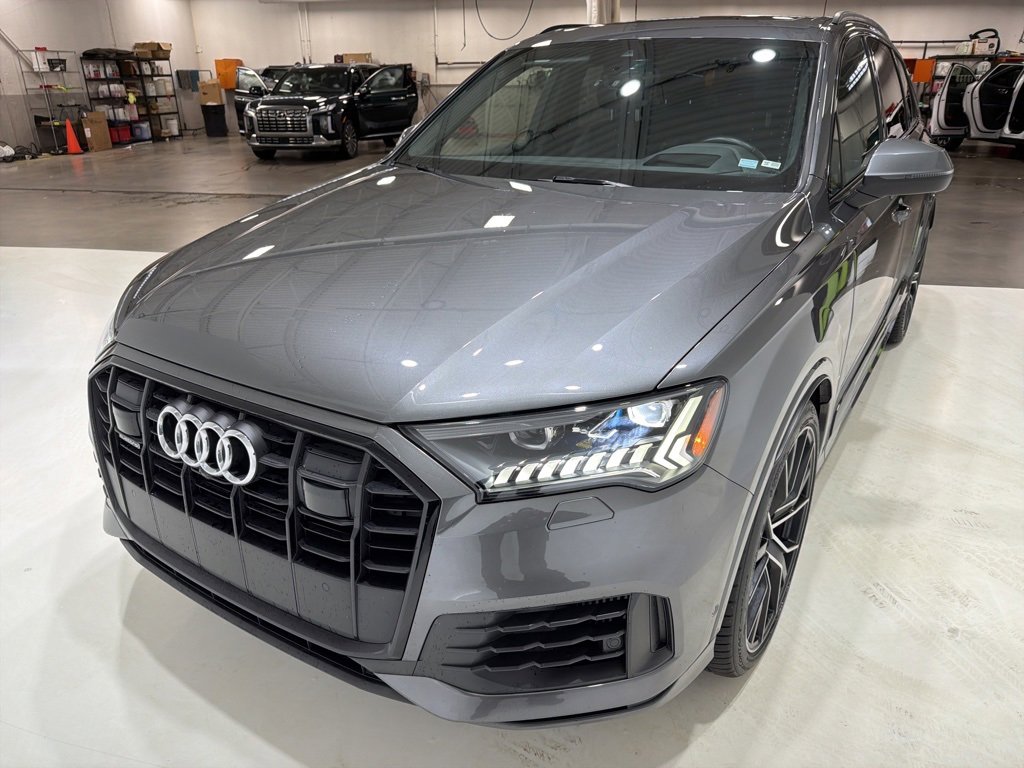Used 2020 Audi Q7 3.0T Prestige w/ Prestige Package image 7