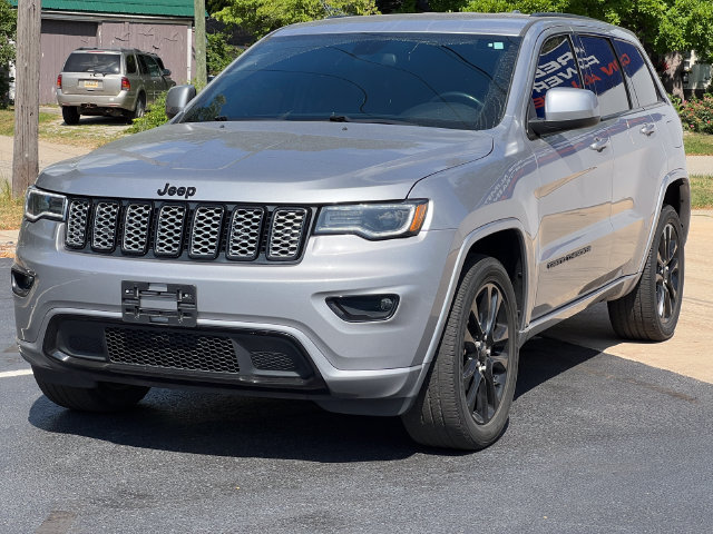 Used 2021 Jeep Grand Cherokee Laredo X AWD/4WD image 43