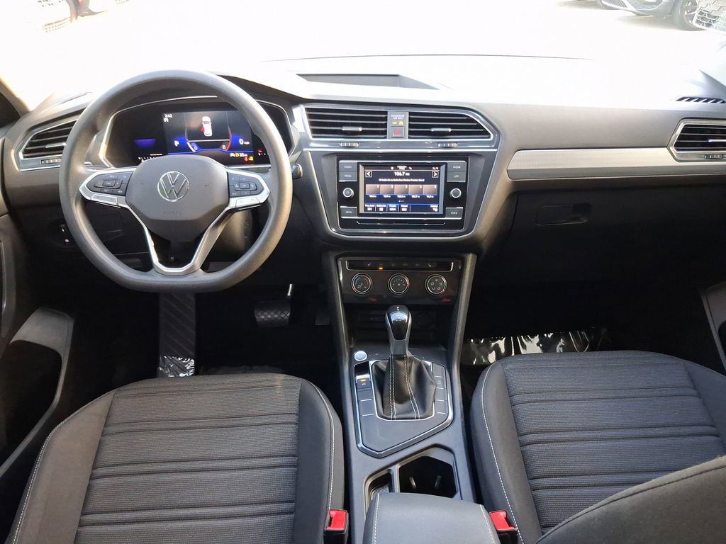Used 2023 Volkswagen Tiguan S FWD image 9