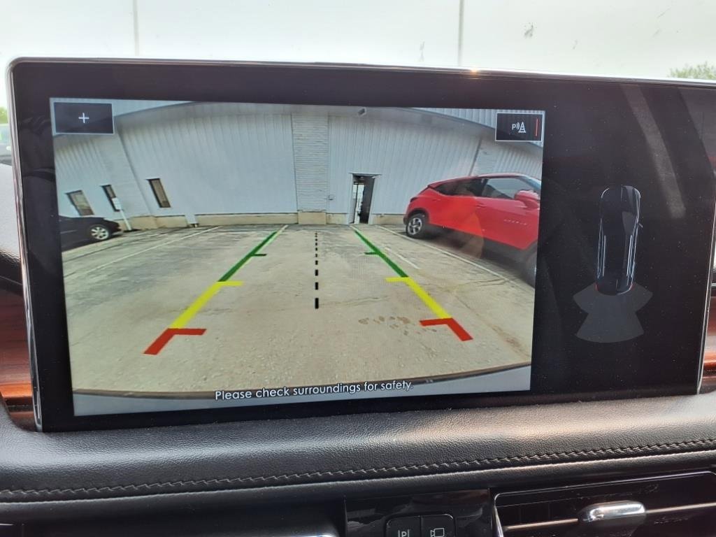 Used 2023 Lincoln Nautilus Reserve image 12