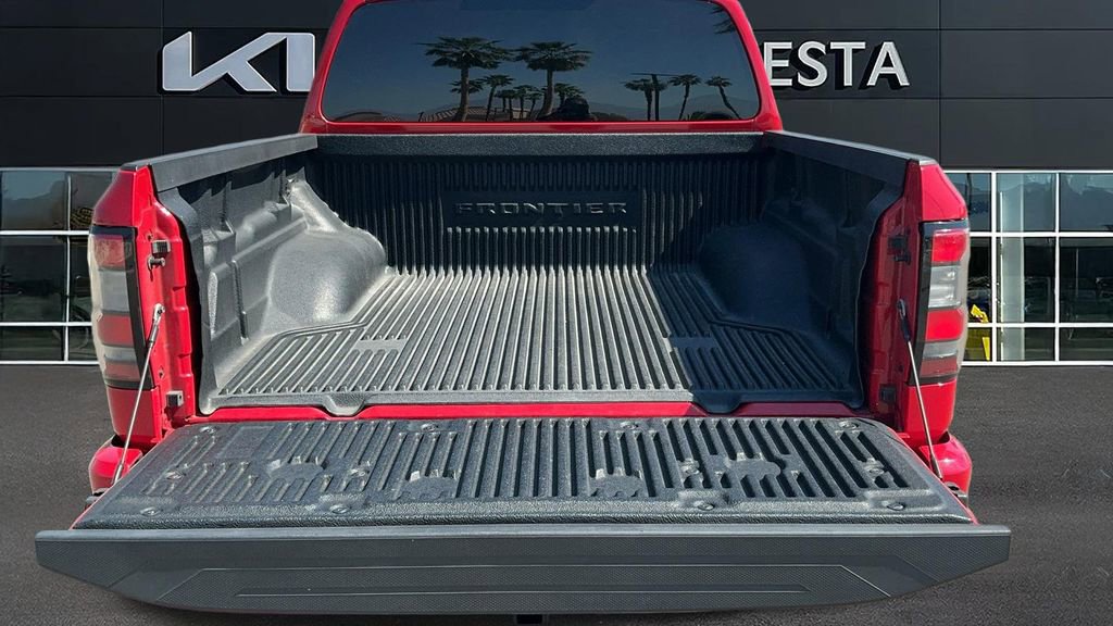 Used 2023 Nissan Frontier SV w/ Tow Package image 20