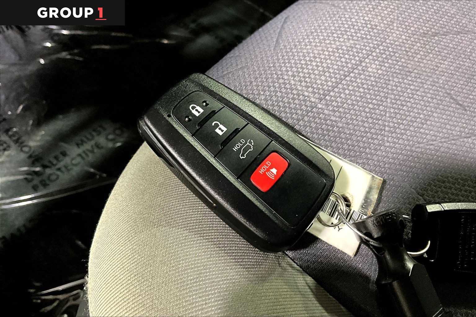 Certified 2020 Toyota RAV4 XLE w/ Convenience Package image 15