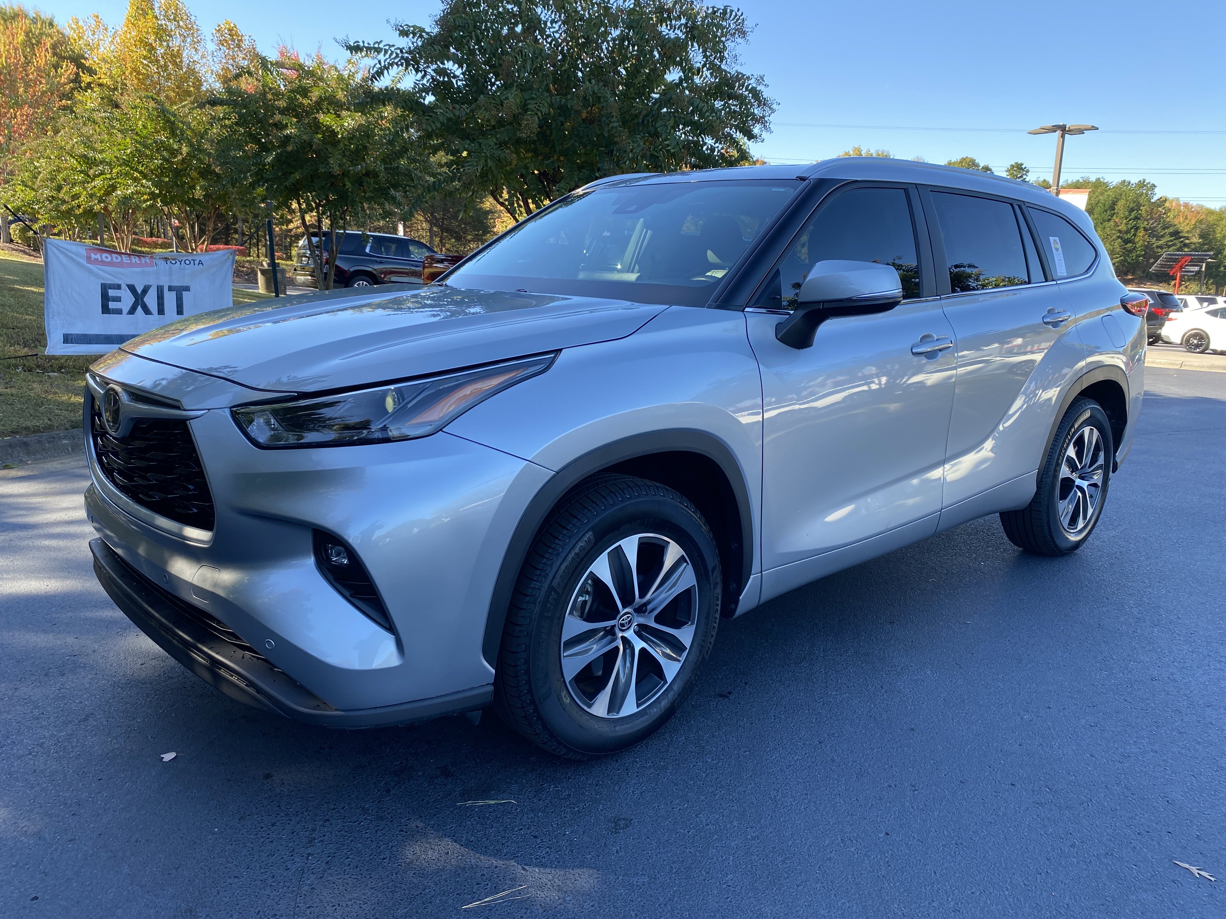 Certified 2023 Toyota Highlander XLE
