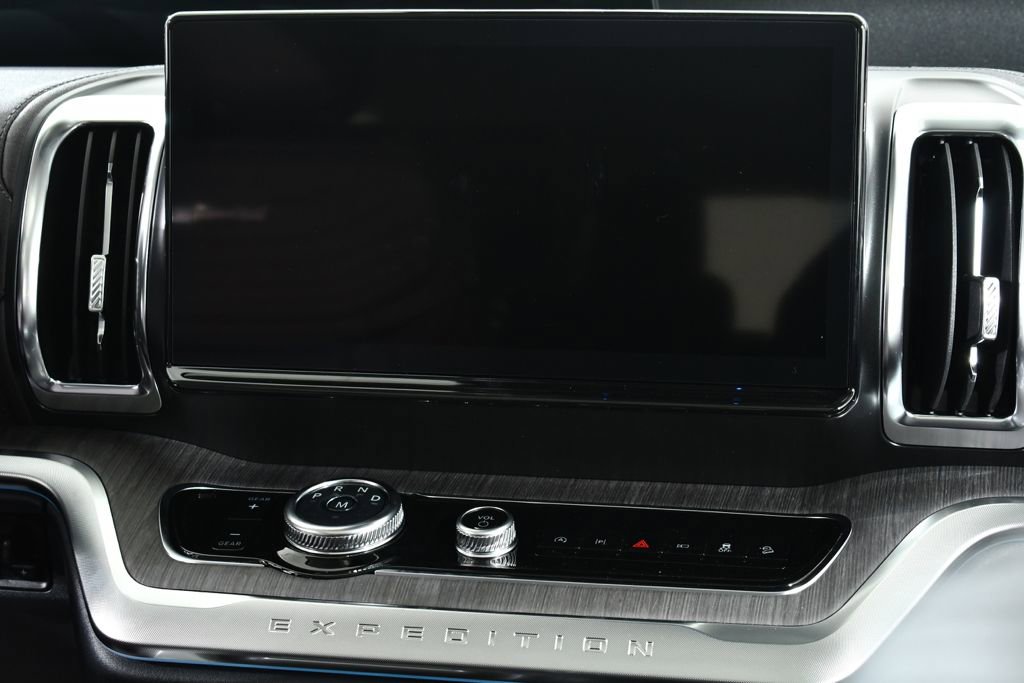 New 2026 Ford Expedition Max Platinum w/ Platinum Ultimate Package image 9