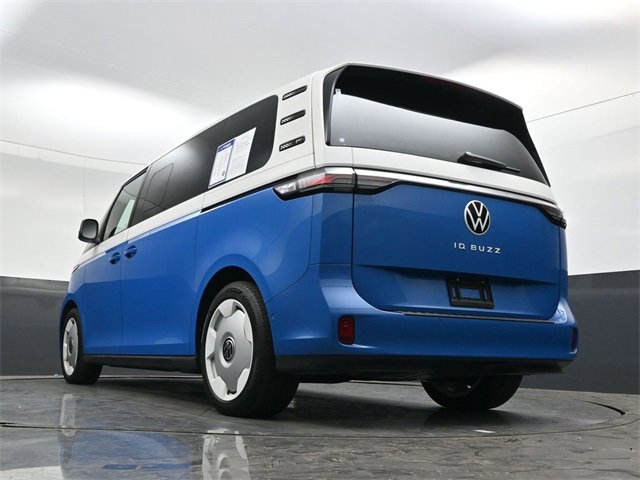 Used 2025 Volkswagen ID. Buzz 1st Edition image 35