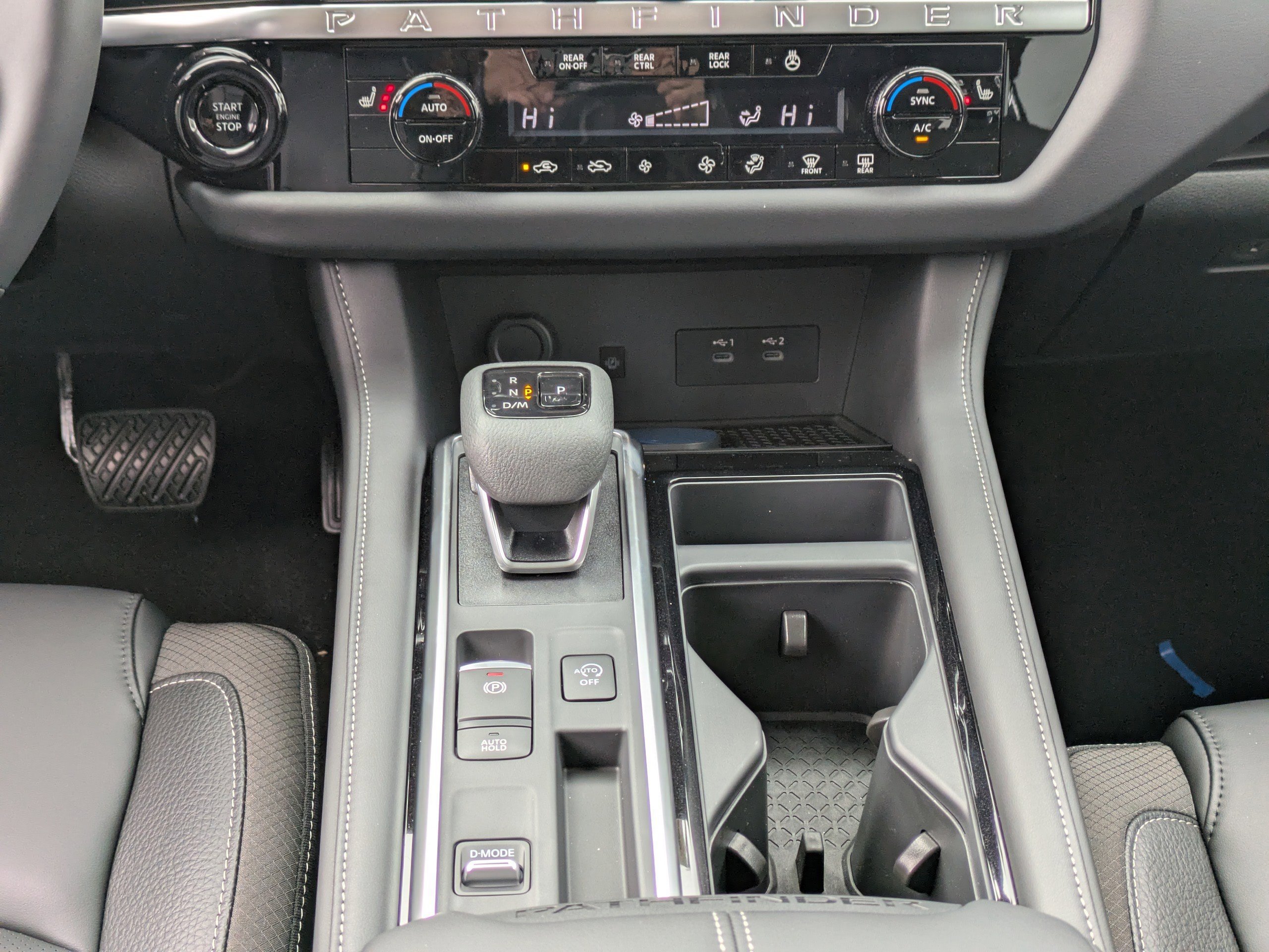 New 2026 Nissan Pathfinder SL FWD image 17
