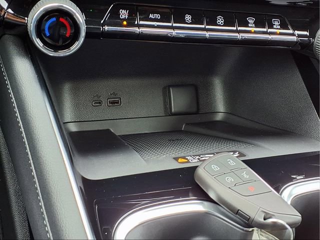 New 2026 Chevrolet Traverse LT w/ Driver Confidence Package image 11