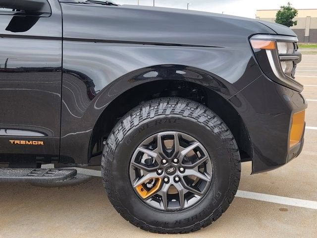 Used 2026 Ford Expedition Tremor AWD/4WD image 8