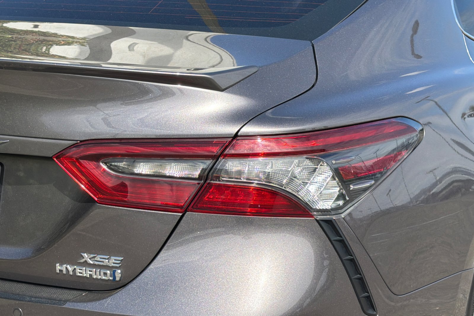 Used 2024 Toyota Camry XSE w/ Navigation Package FWD image 40
