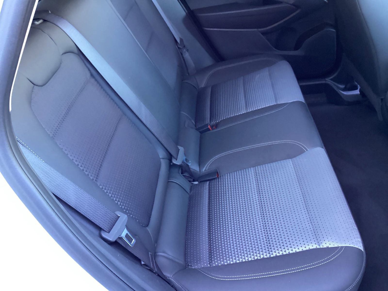 Used 2025 Chevrolet Trax LT w/ LT Convenience Package image 14