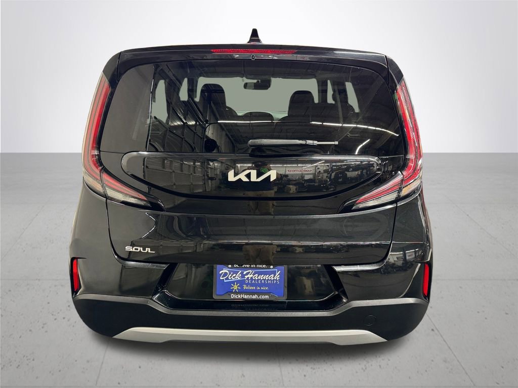 Used 2023 Kia Soul LX w/ Option Group 015 image 4