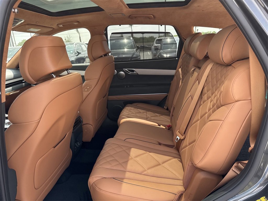 New 2025 Genesis GV80 3.5T Prestige image 23