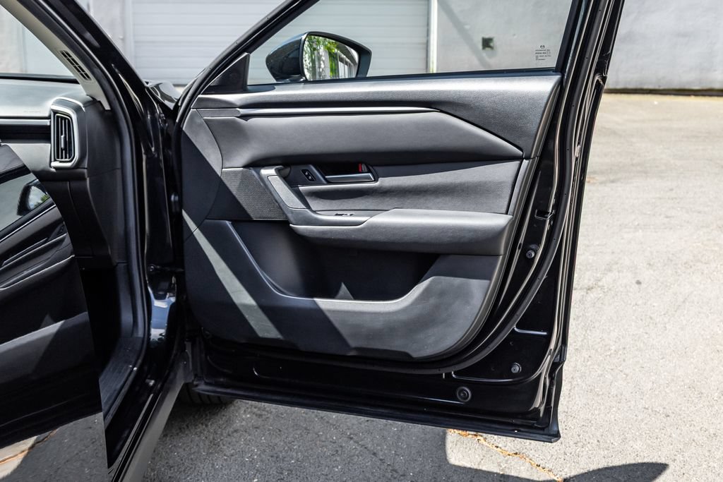 Used 2025 MAZDA CX-50 AWD 2.5 S w/ Preferred Package image 15