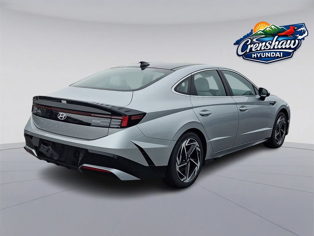 Used 2025 Hyundai Sonata SEL FWD image 6