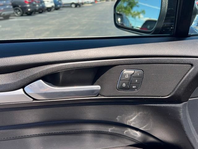 Used 2020 Ford Fusion Titanium AWD/4WD image 30