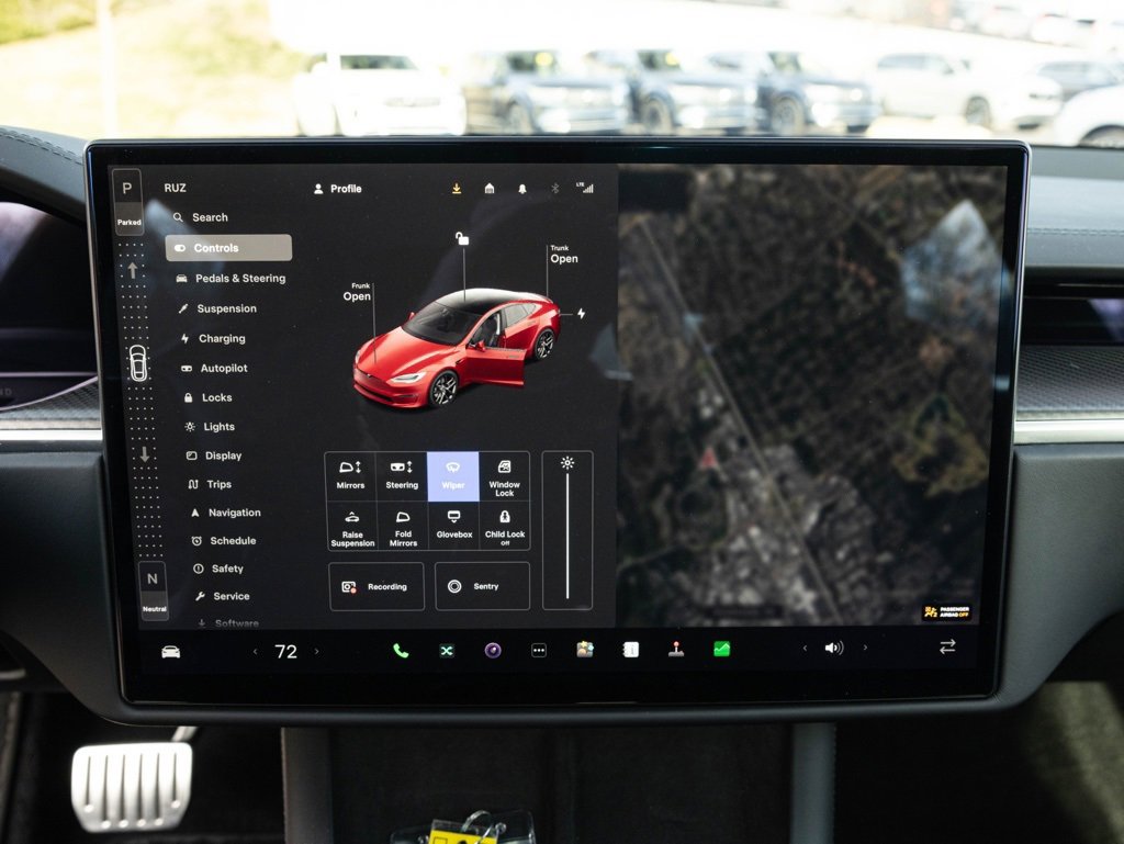 Used 2022 Tesla Model S Plaid image 30