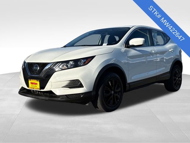 Used 2021 Nissan Rogue Sport S image 3