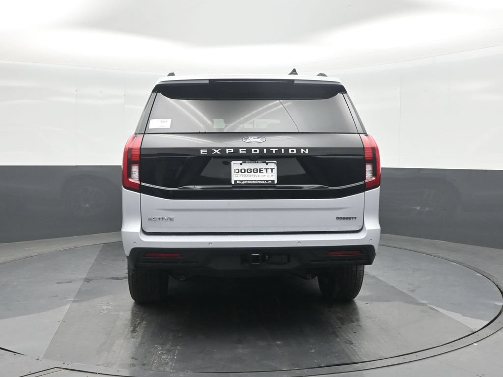 New 2026 Ford Expedition Active RWD image 17