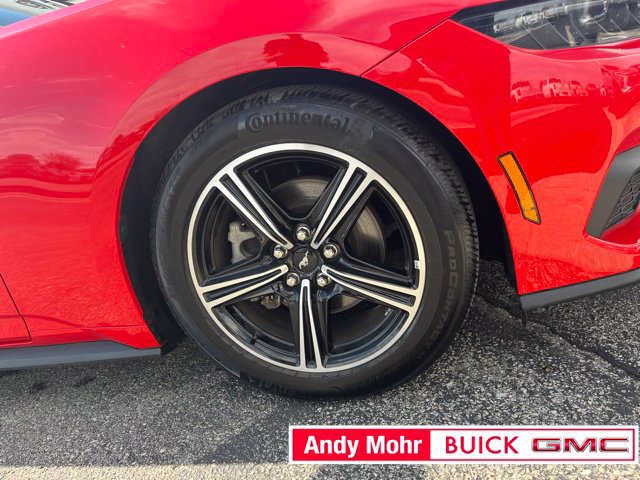 Used 2025 Ford Mustang Premium RWD image 14