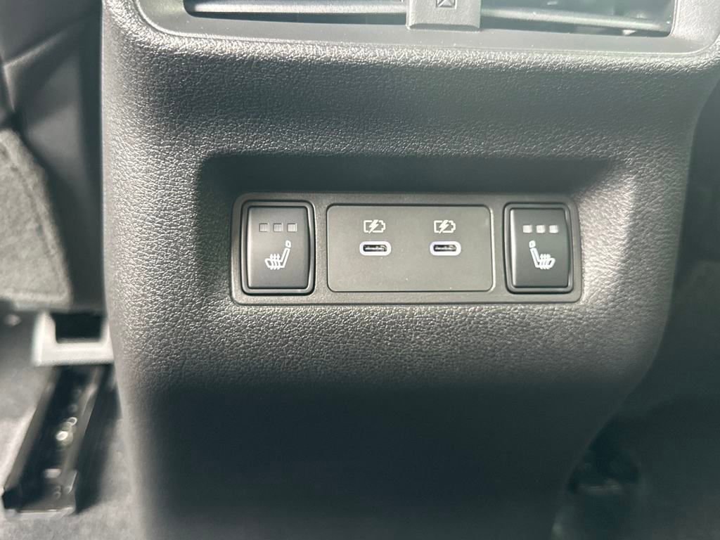 New 2025 Nissan Murano Platinum image 17