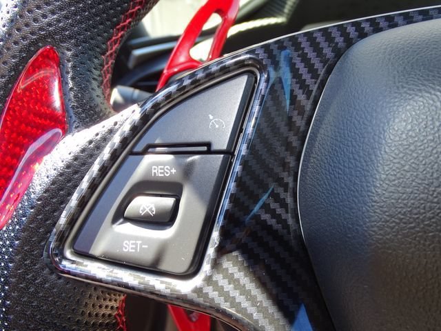 Used 2016 Chevrolet Corvette Stingray Coupe w/ Battery Protection Package RWD image 23