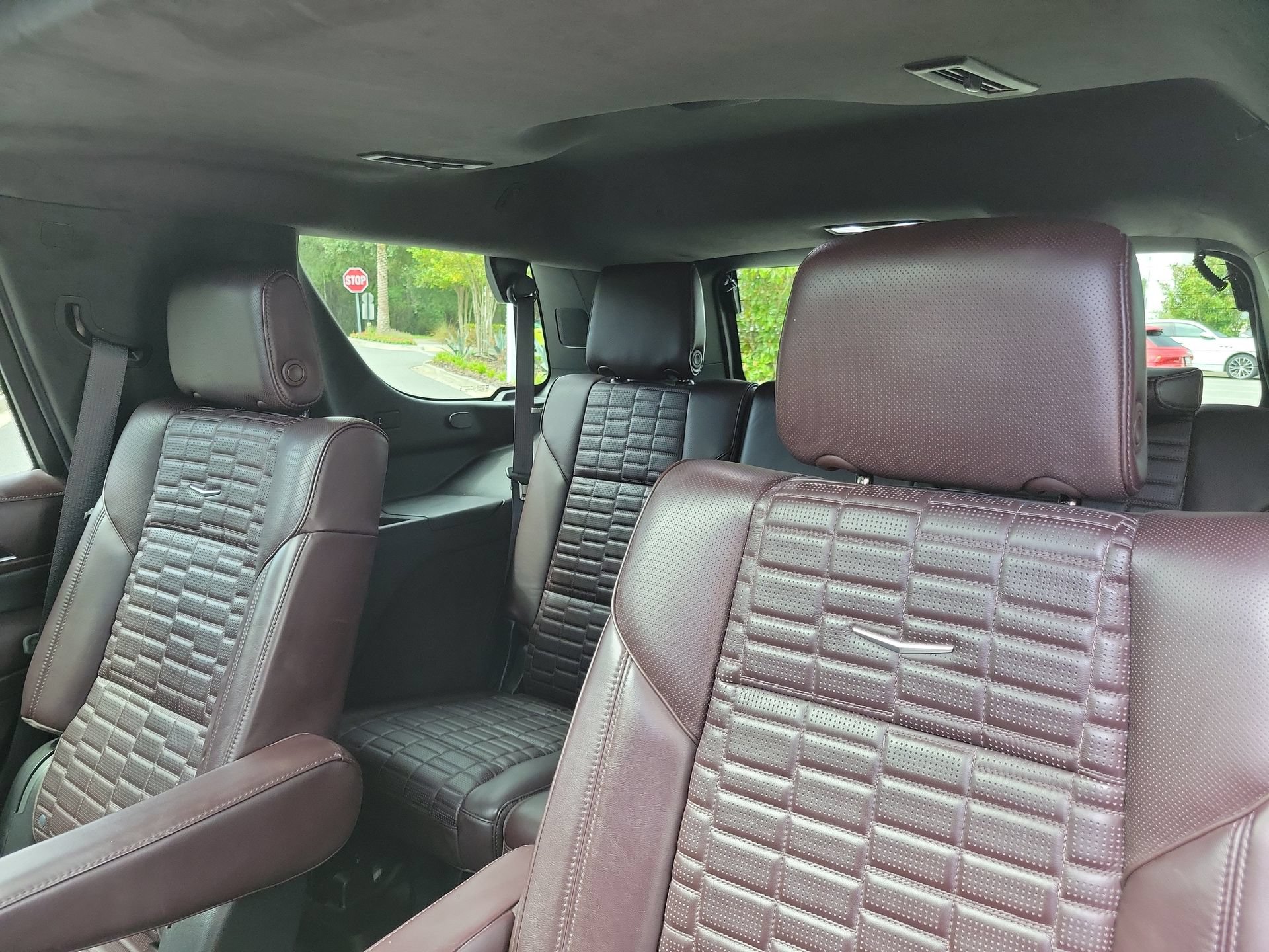 Used 2023 Cadillac Escalade Sport Platinum w/ Heavy-Duty Trailer Package AWD/4WD image 17