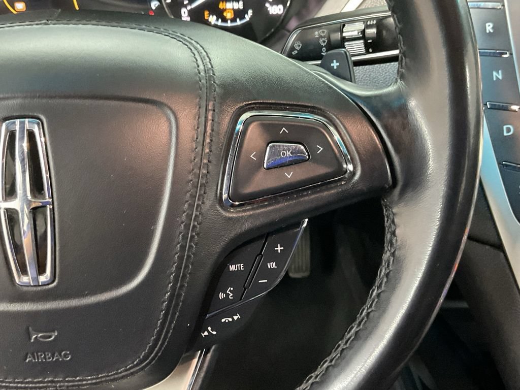 Used 2018 Lincoln MKZ Premiere FWD image 10