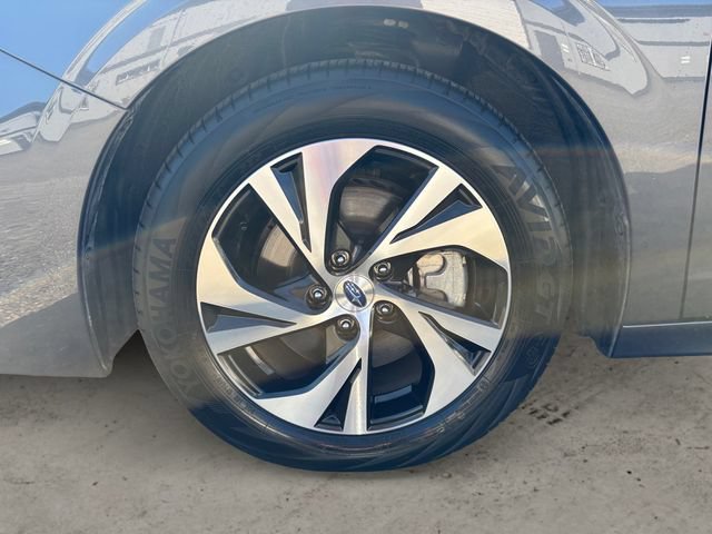 Certified 2025 Subaru Legacy Premium AWD/4WD image 9