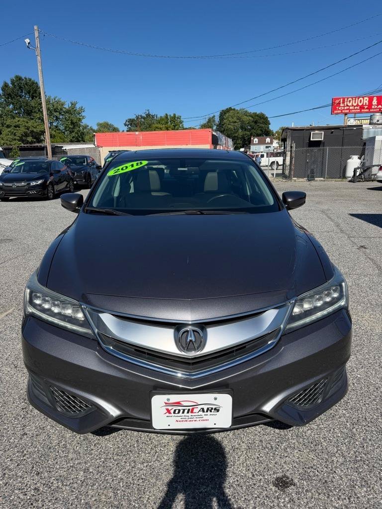 Used 2018 Acura ILX FWD image 3