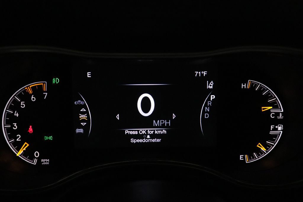 Used 2021 Jeep Grand Cherokee Summit image 35